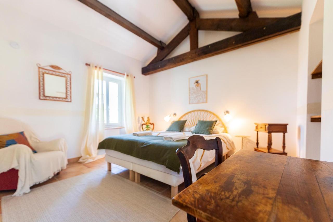 La Pampa En Provence - Les Suites Privatives Ponteves Екстер'єр фото